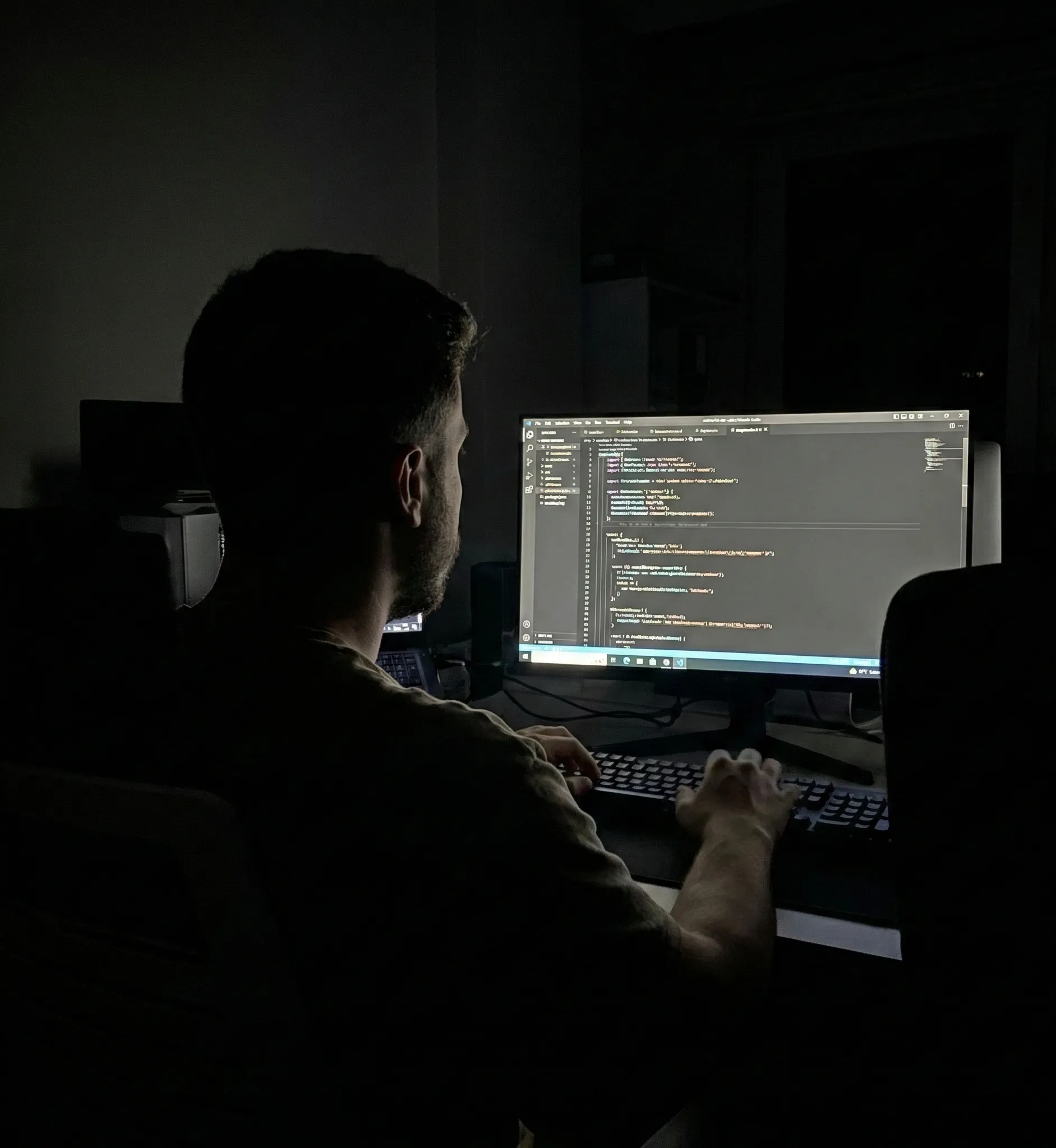 Yiğit Bora Kavas - Full Stack Developer